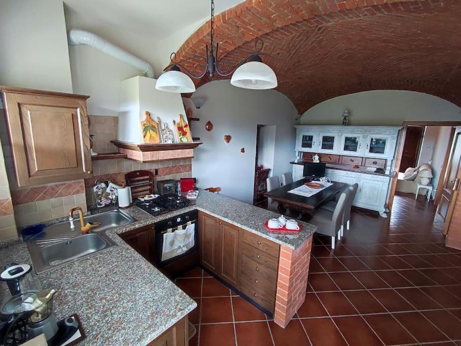 Casa Caliera Villa Вивероне Екстериор снимка