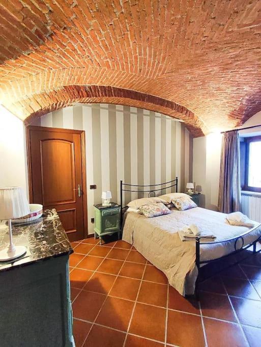 Casa Caliera Villa Вивероне Екстериор снимка